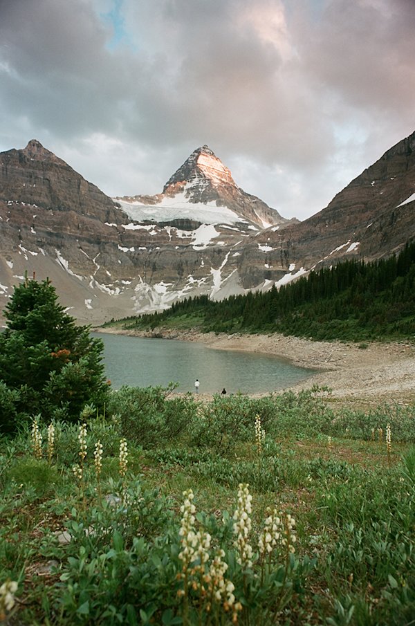 Zach-Bergamin-Backpack-Mt-Assiniboine-13