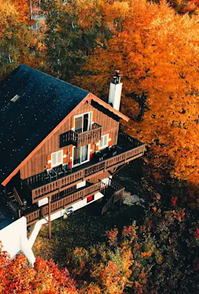 The 18 Best New Hampshire Cabin Rentals for All Four Seasons