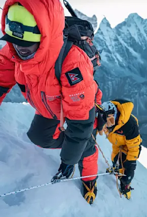 The 9 Best Parkas for Men, According to Professional Adventurers