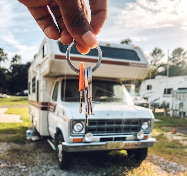 Features-Bree-New-American-Dream-Fieldmag-6