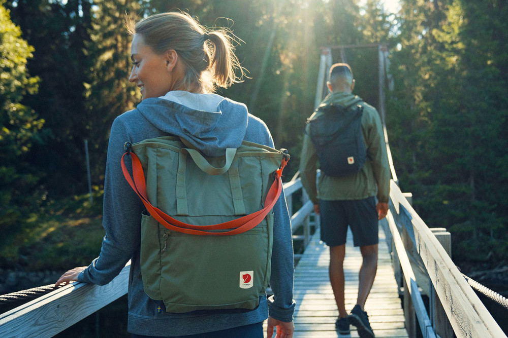 Chinese kool Berg Dubbelzinnigheid 11 Best Tote Backpacks for Gear, Travel & EDC | Field Mag