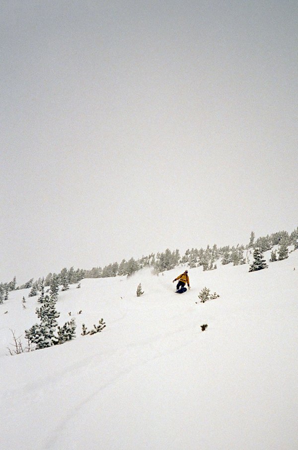 Bell-Lake-Yurt-Montana-Ski-FieldMag-31