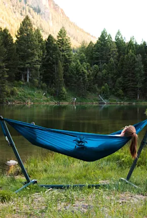 Kammok's Roo Double Hammock Undergoes a Sustainable Makeover