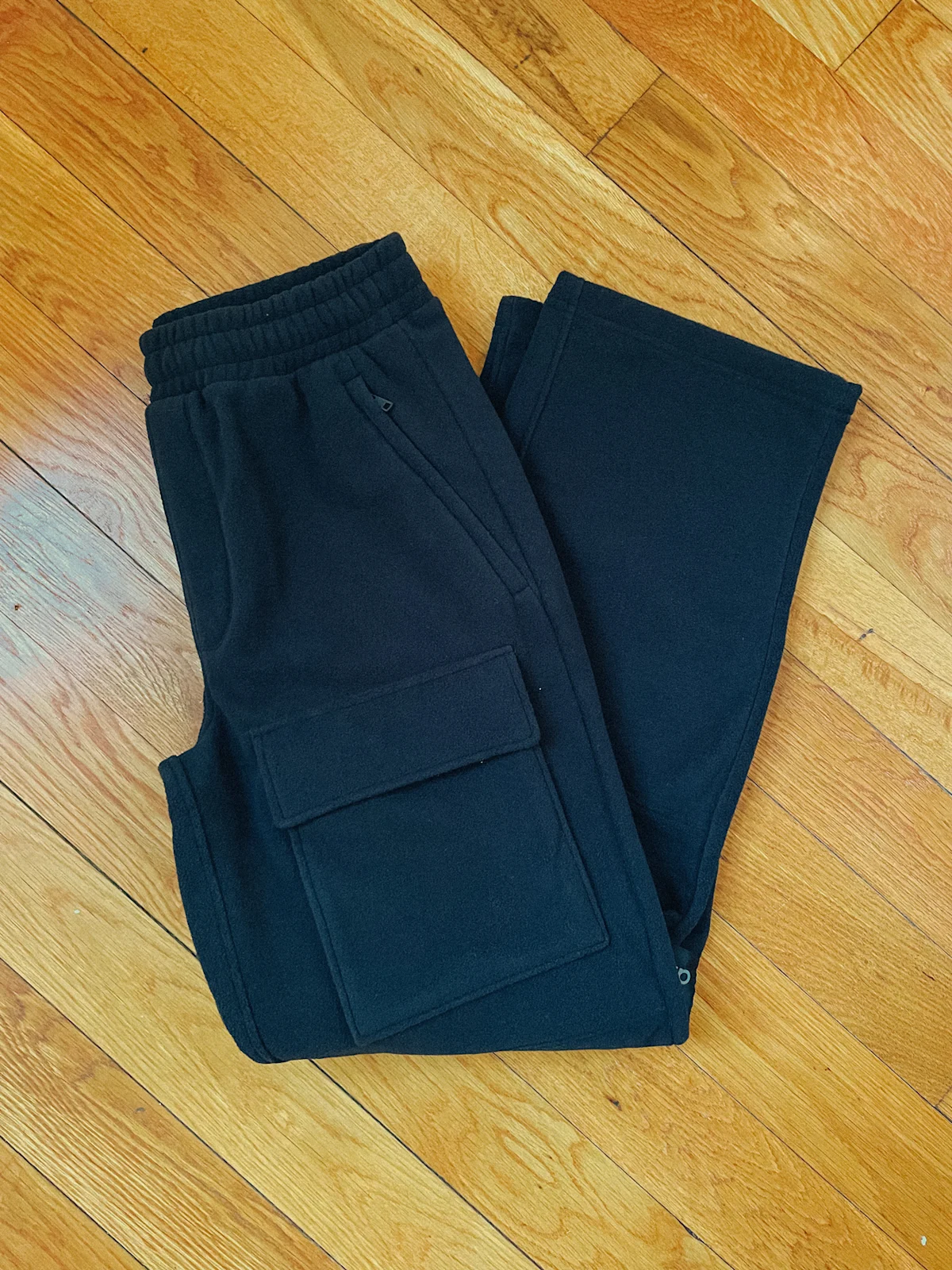 leon-hedgepeth-fleece-pants-alo