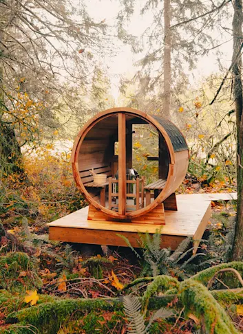 Barrel Sauna Guide: The 6 Best & What to Know Before You Buy in 2025