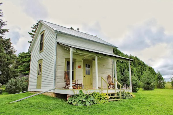 iowa-cabin-rentals-trout-river-log-cabin