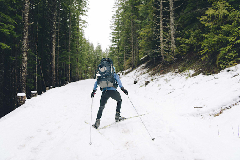 Overnight Snowshoeing Outside Seattle