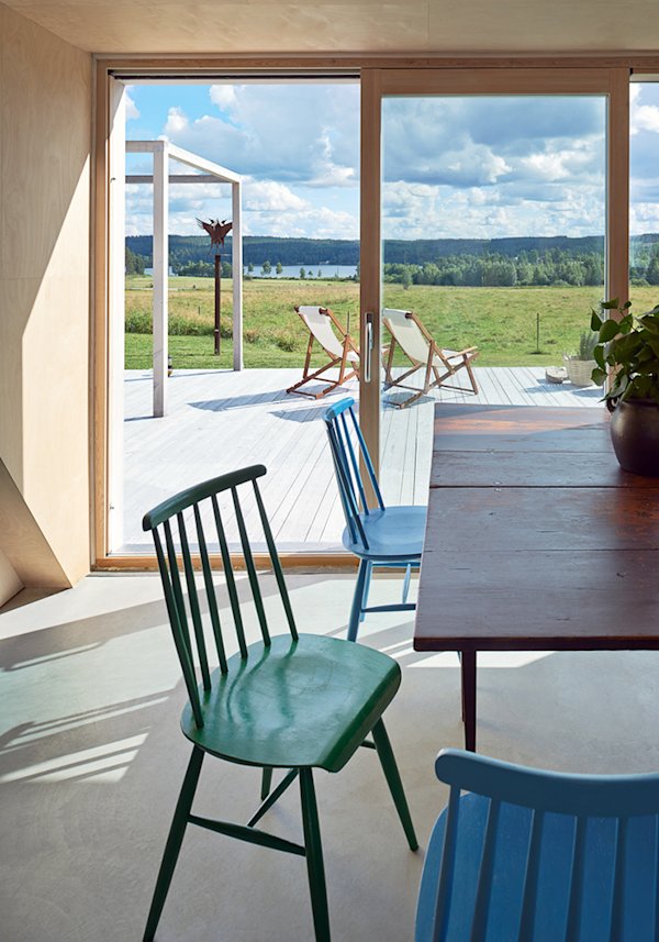Leo-Qvarsebo-Summer-House-Fieldmag-5