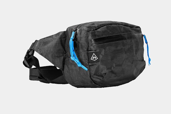 hyperlite-mountain-gear-versa-fieldmag