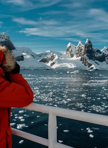 Photographer Alex Krowiak on the Unique Challenge of Documenting Antarctica