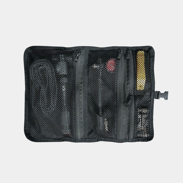 rolltop-bags-acresupply-hauser2