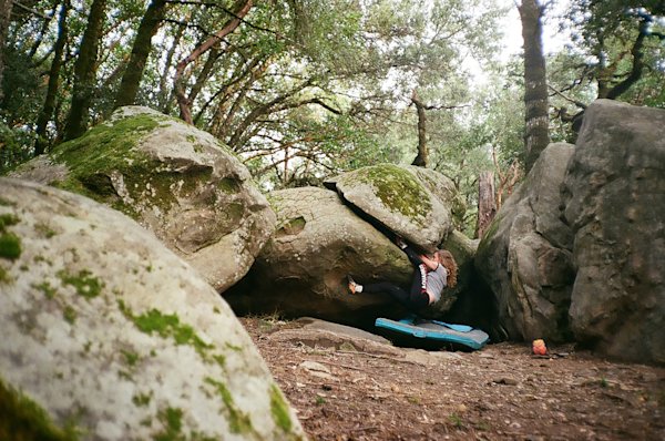 Nic-Sabo-Castle-Rock-Climbing-Field-Mag-20