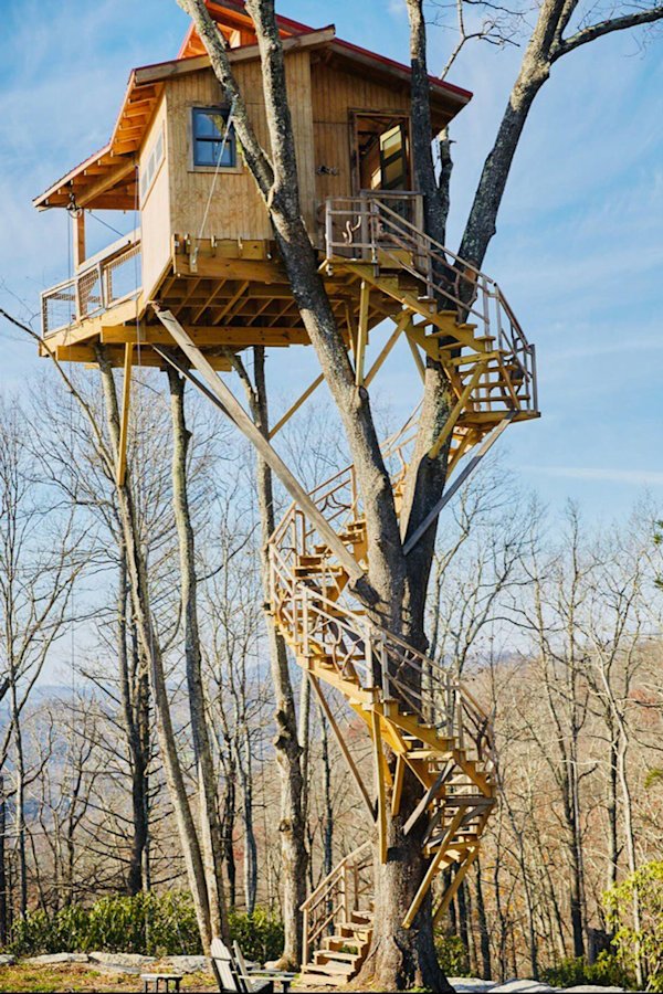 North-Carolina-Fletcher-Raven-Rock-Treehouse-1