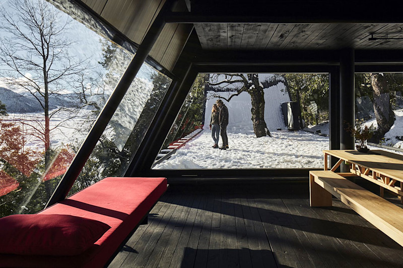 Chile-Prism-Black-Aframe-Cabin-Fieldmag-7