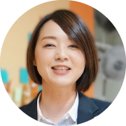 AICバイリンガル幼稚舎担当 AIC事業本部 浜田 佳奈
