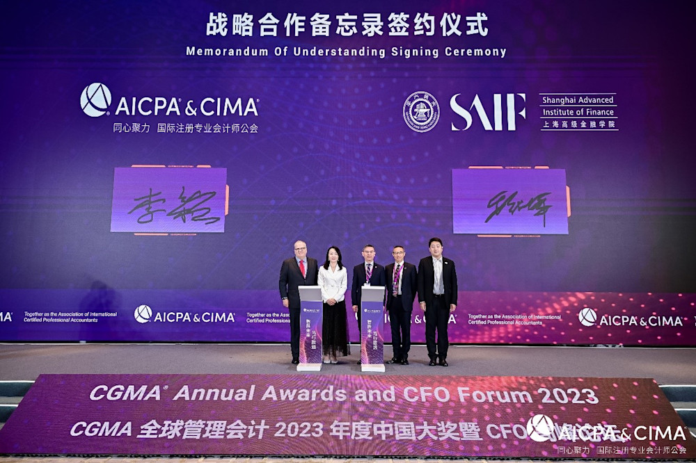 Andrew Harding, Prof. Zhang Weijiong
