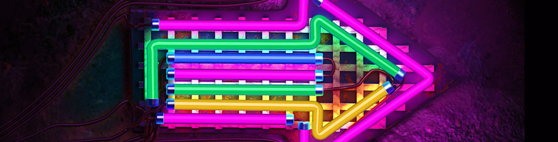 Neon arrow pointing right on a wall