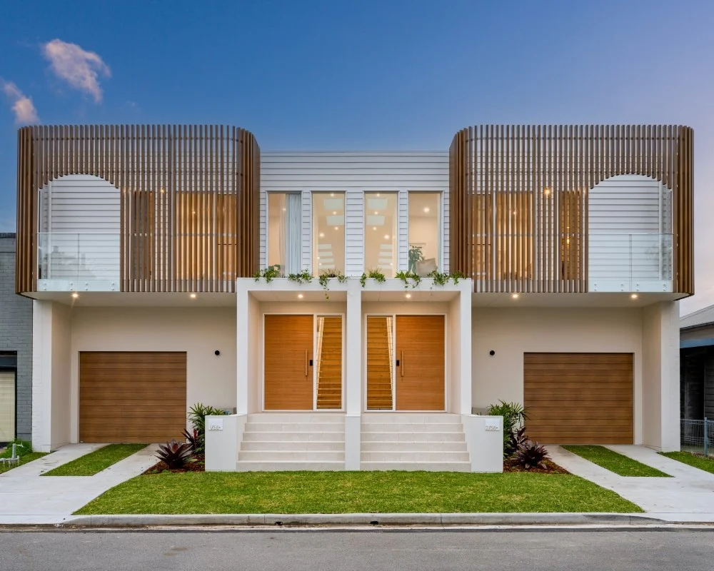 brushed-concrete-linea-modern-exterior-wickham-ortonhaus-jameshardie-1 edit (1)
