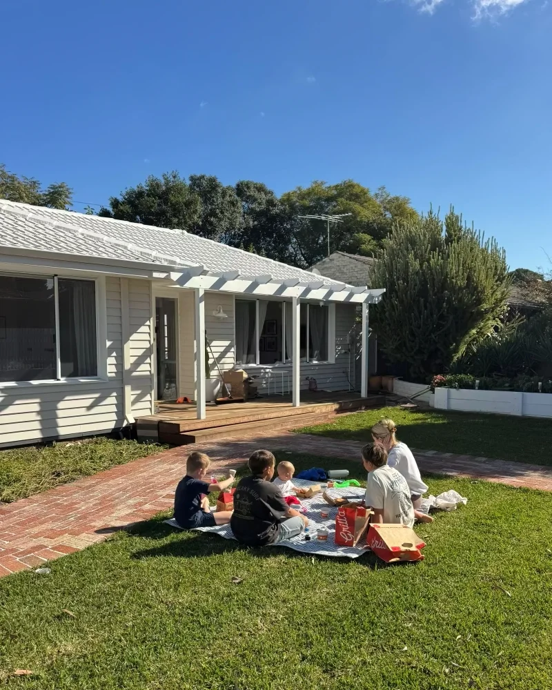 linea-weatherboard-external-bettysbungalow-jameshardie12-JH Image Gallery Vertical