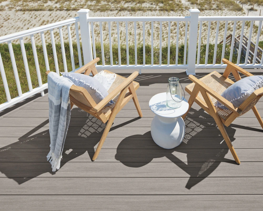 coastline-vintagecollection-northamericacasestudy-timbertech-jameshardie-18-Image Gallery JH Website