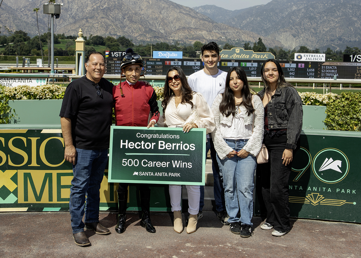 Berrios, Hector 500th US Win 2 360 3.22.25