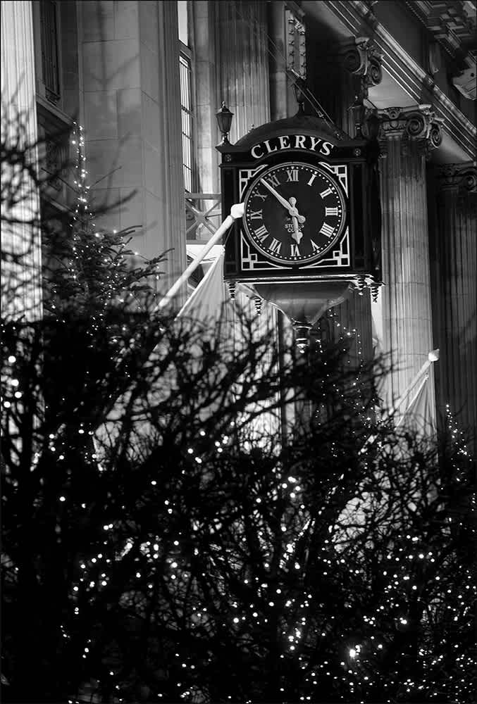 D500 - Under Clery's Clock, Dublin.