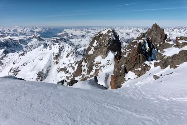 Dalla vetta del Piz Fenga verso nord