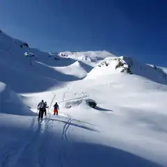 Il Monte Salmurano in veste invernale