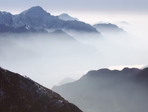 Grignetta nella foschia