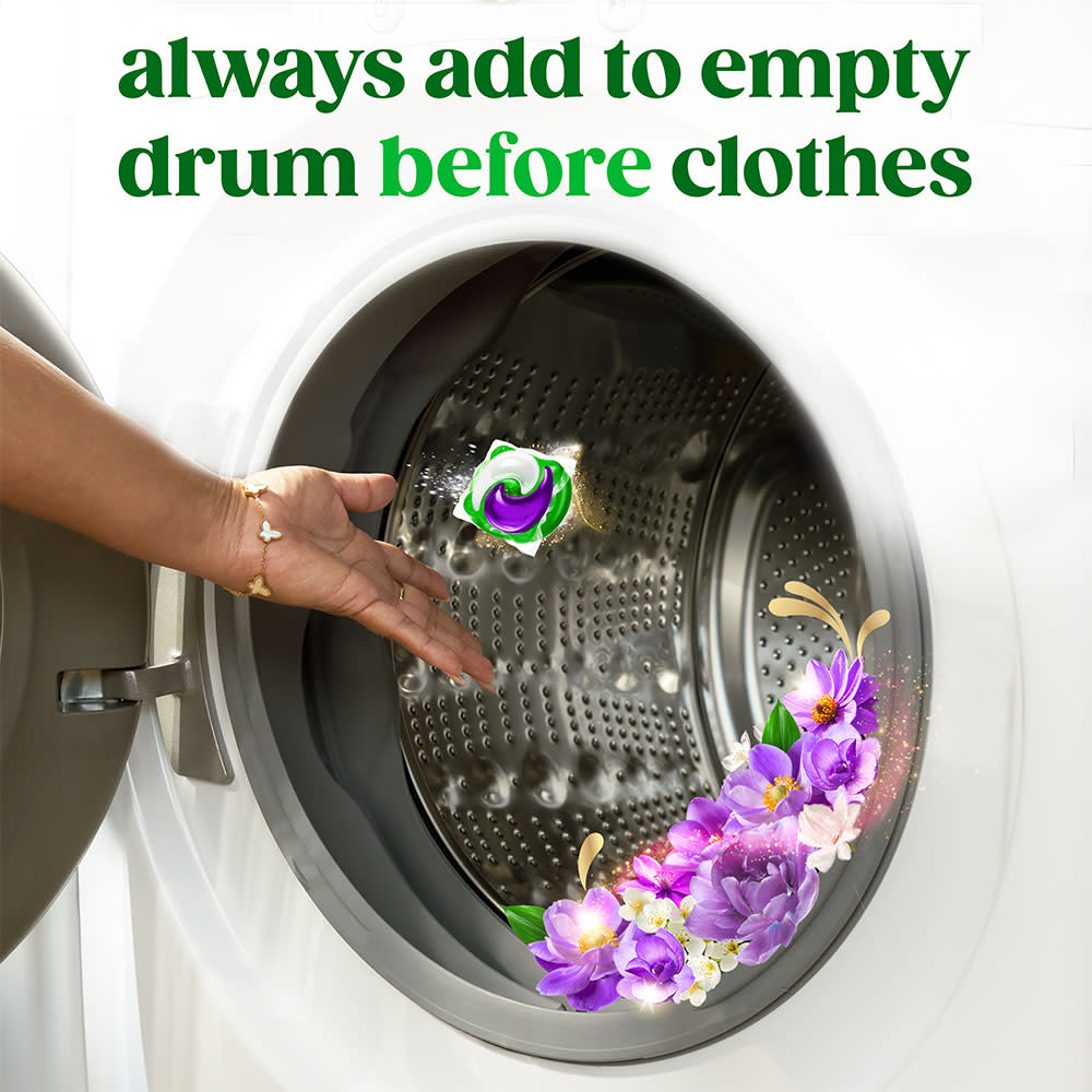 Gain Plus Moonlight Breeze Flings Detergent Pacs