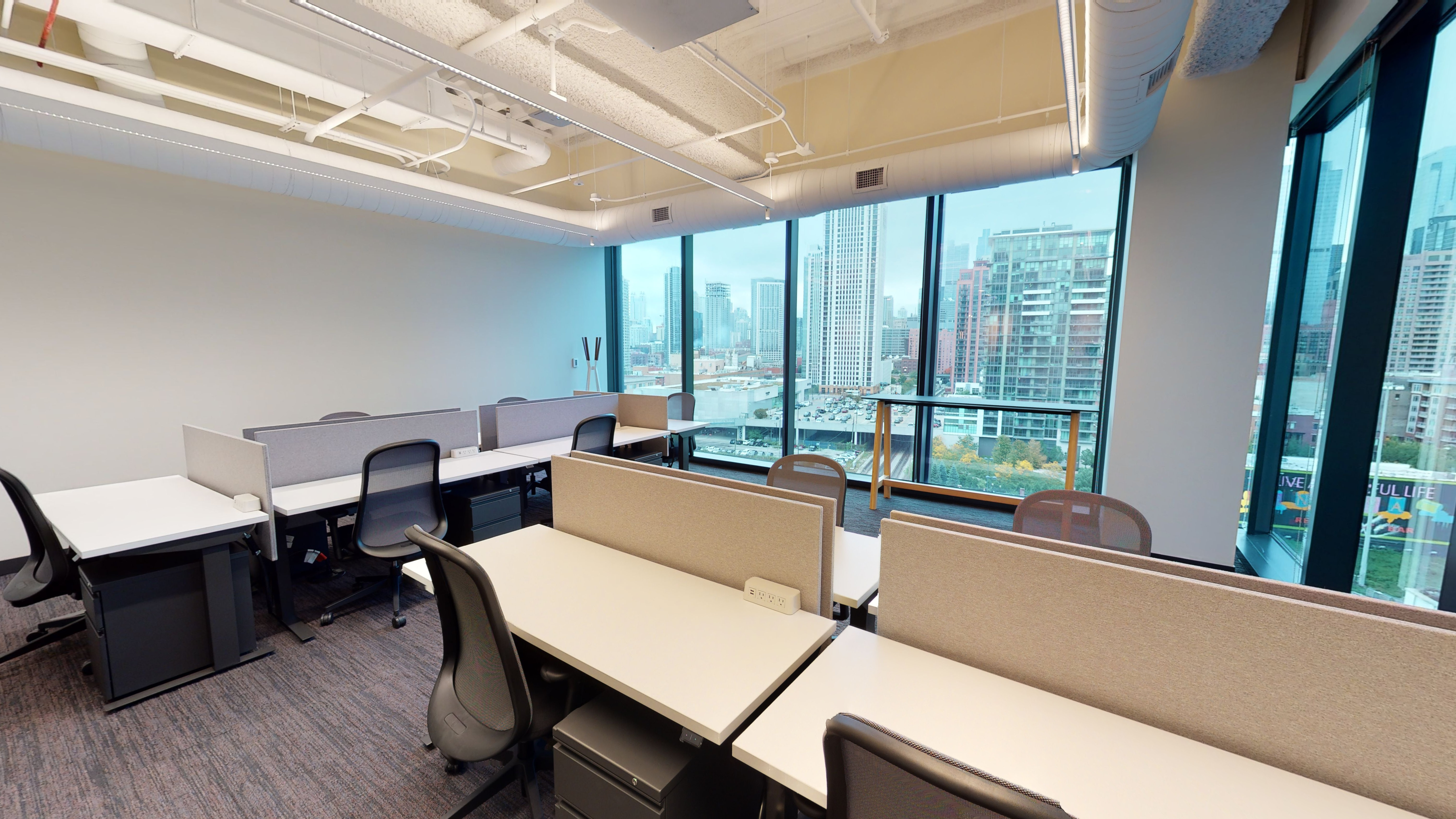 333-North-Green-Street-8th-Floor-817