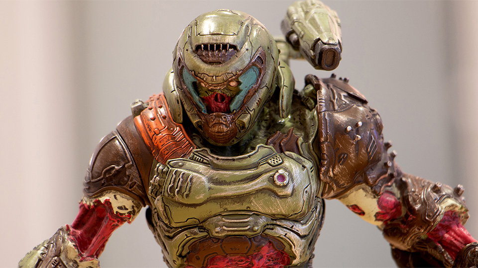 DE Zombie Statue 2 in-body