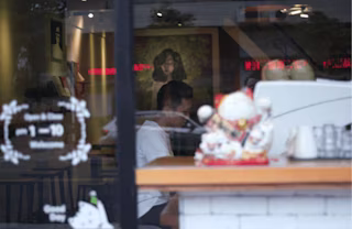 Working in a restaurant thumbnail