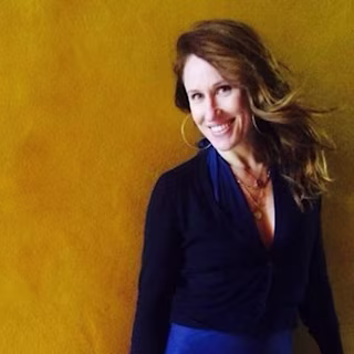 Annie Crawford Headshot