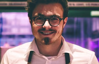 How to gain skills as a server