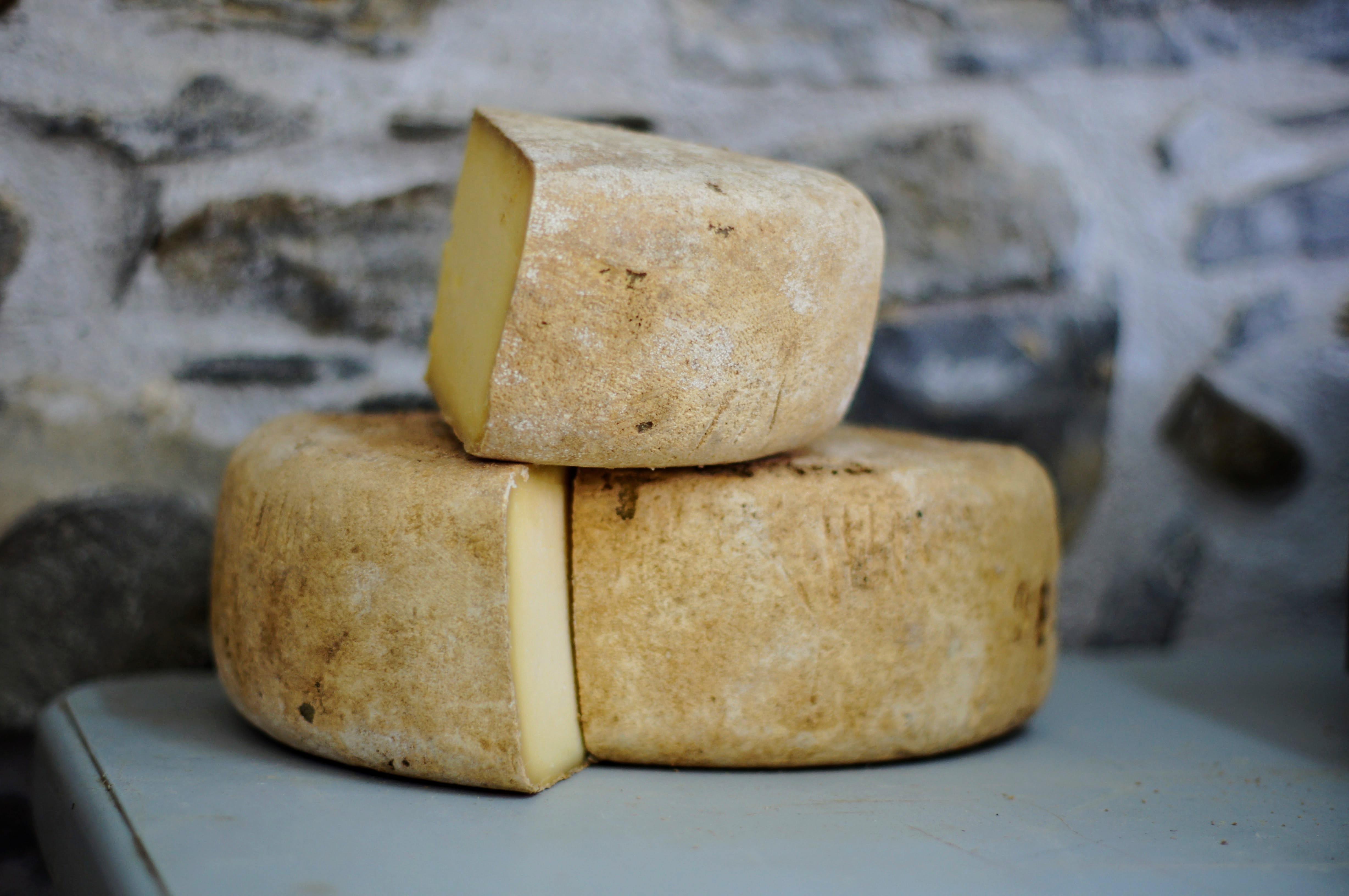 gruyere.jpg gruyere.jpg