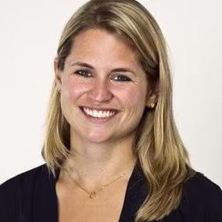 Emily Nichols_Headshot