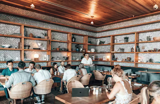 Restaurant labor costs staff scheduling thumbnail