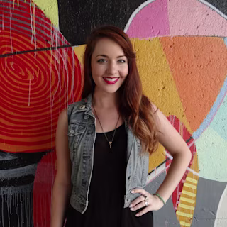 Caroline_Cox_headshot