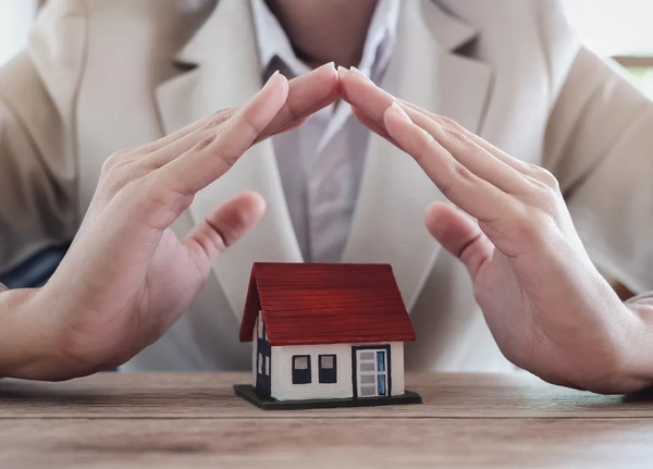useful tools to manage vacant home