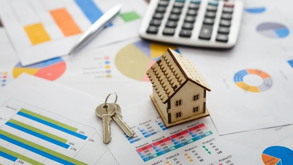 Leverage the right system to successfully rent properties to foreign tenants