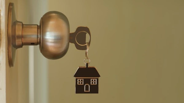 Challenges for Real Estate and Management Companies in Dealing with Foreign Owners