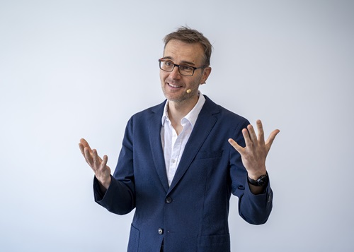 Florian ‘Floyd’ Mueller