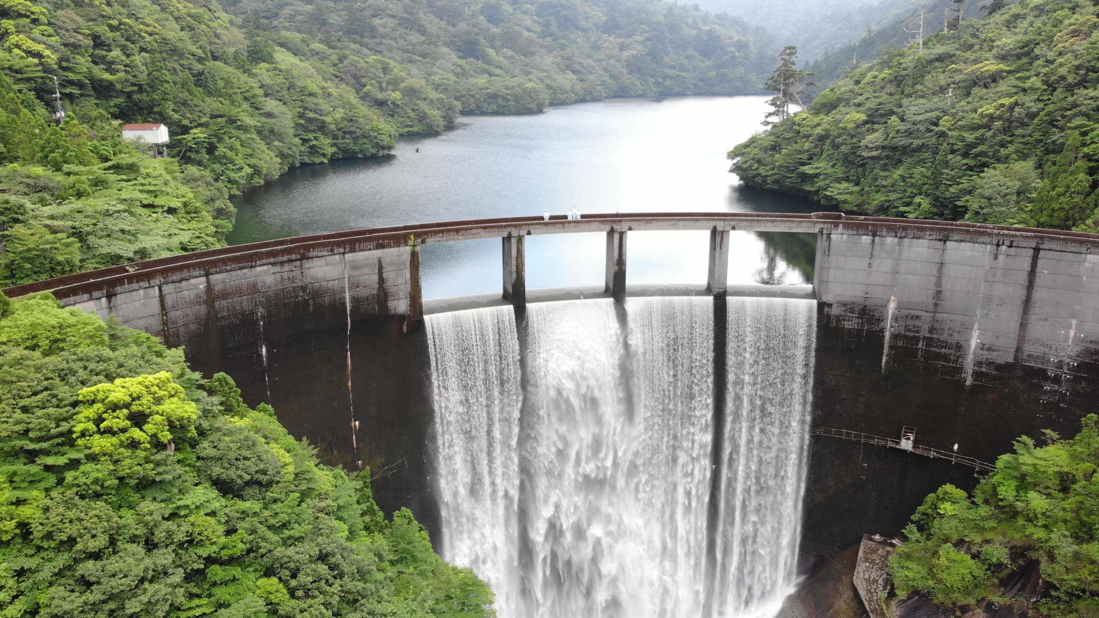 画像:屋久島電工が保有・運営する尾立ダム