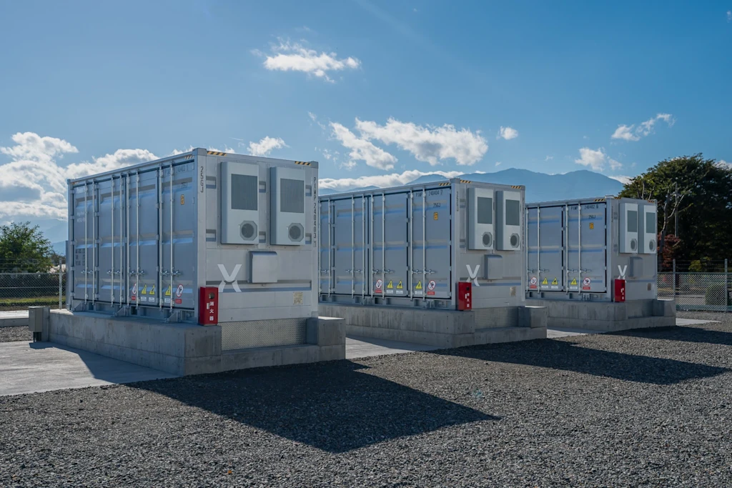 丸紅新電力が運営する三峰川伊那蓄電所