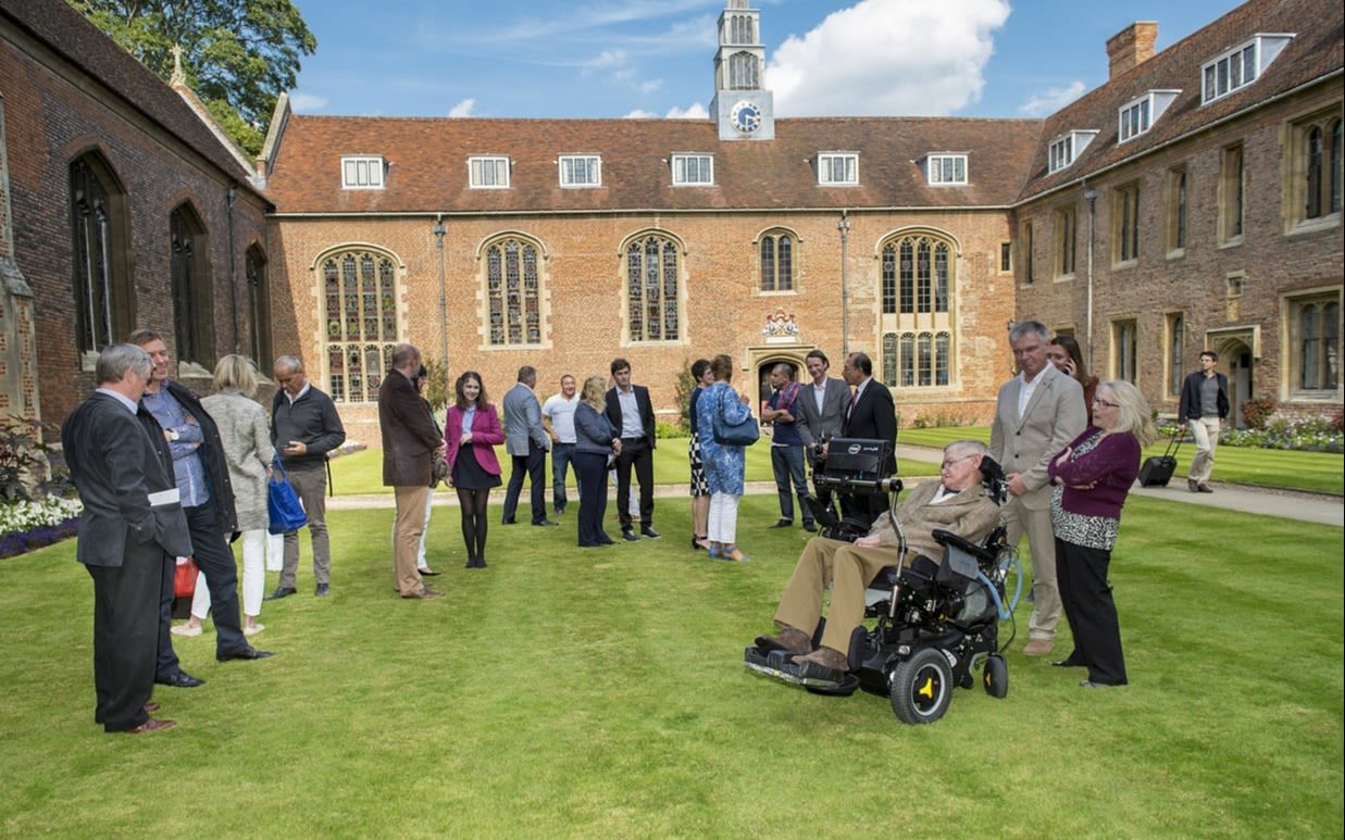 Stephen Hawking with Virgin Galactic future astronauts at Cambridge University