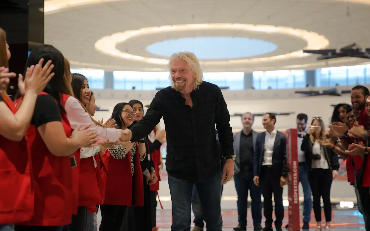 Richard Branson meets employees from Virgin Megastore