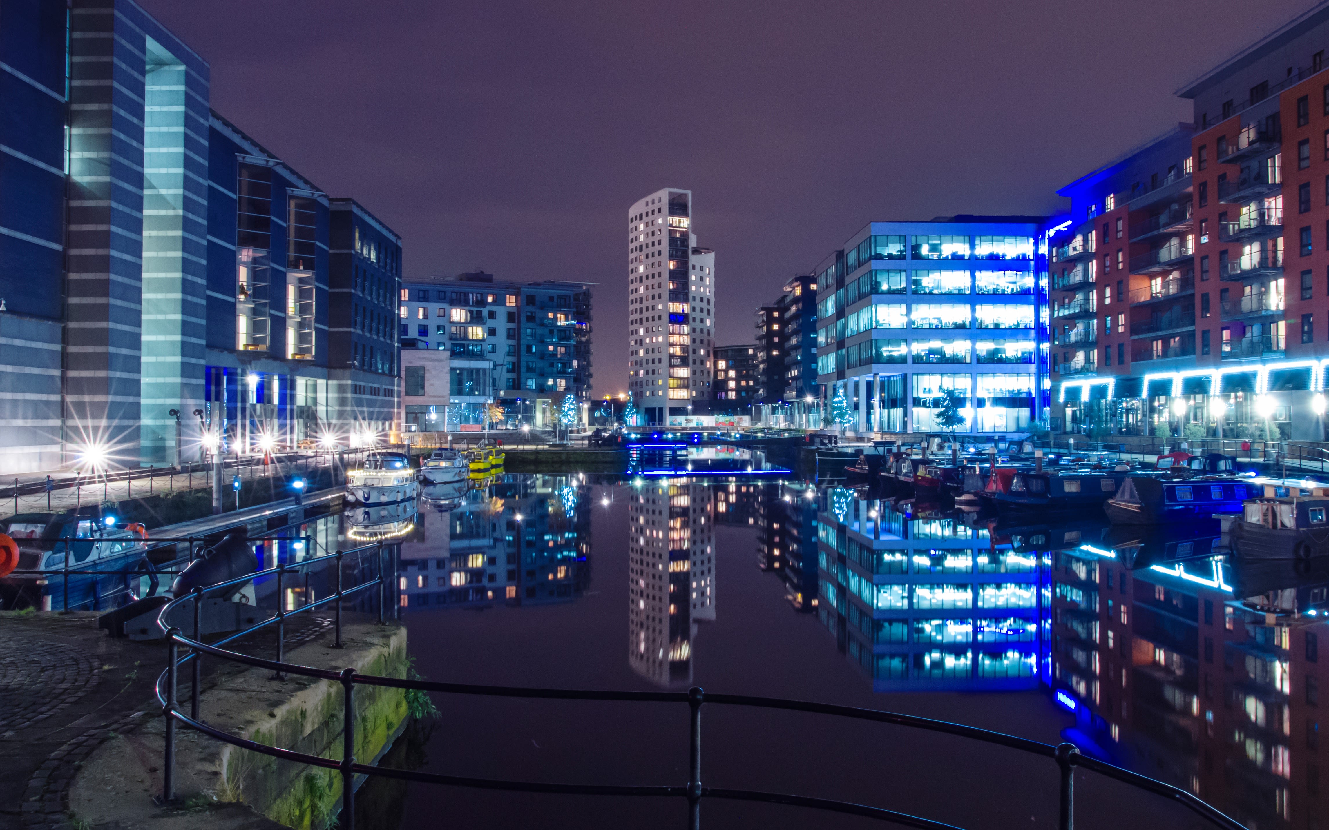 An image showing an aerial view of Leeds