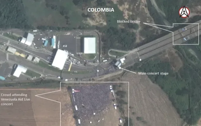 aerial view image of the blocked bridge between Columbia and Venezuela in 2019