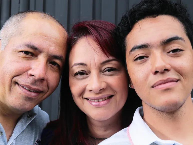 Fauds Ese amor que salva vidas